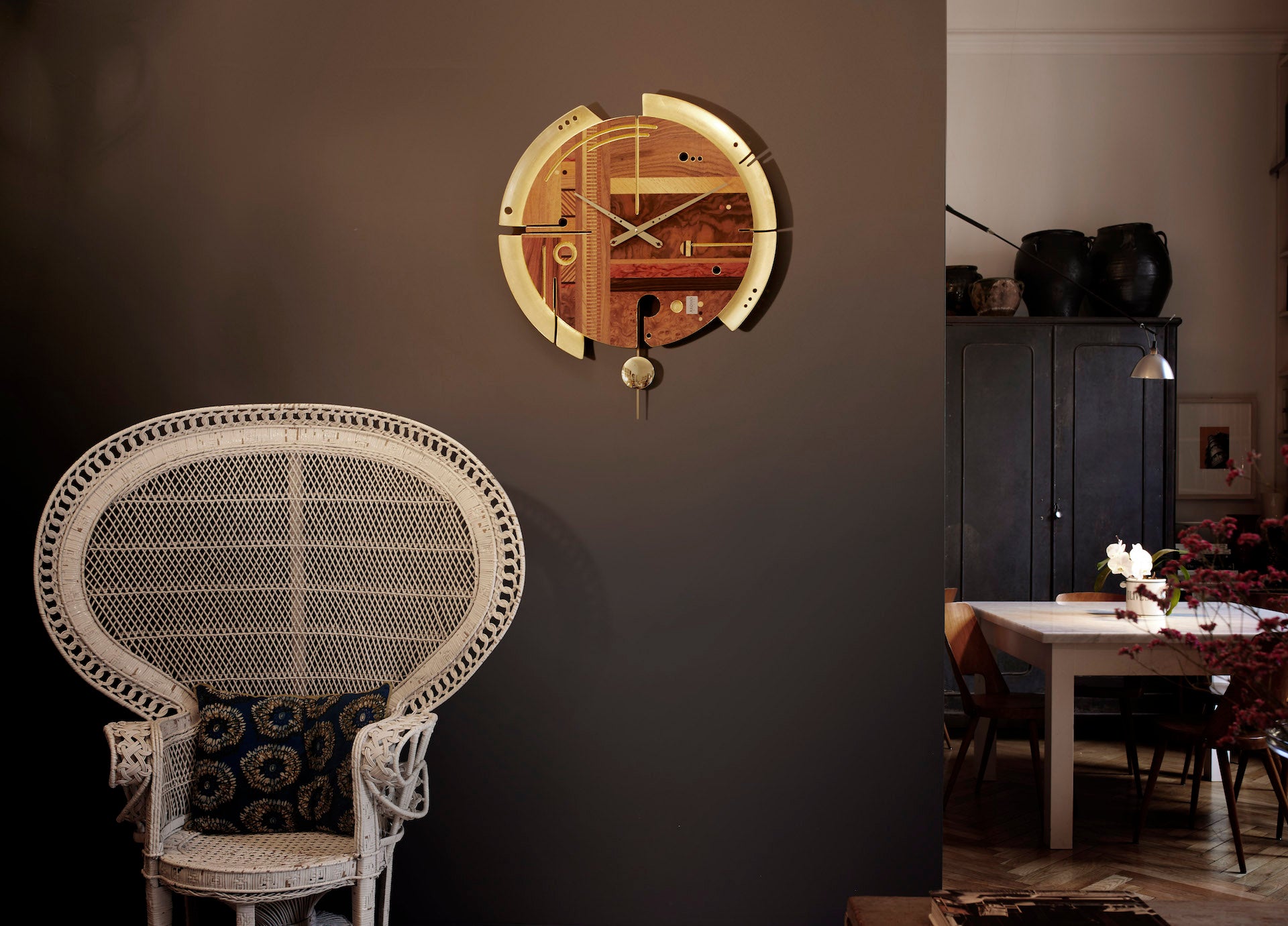 A good idea to enrich your wall - Gold wall clock - expensive clock design - Design Wall Clock by Arosio Milano