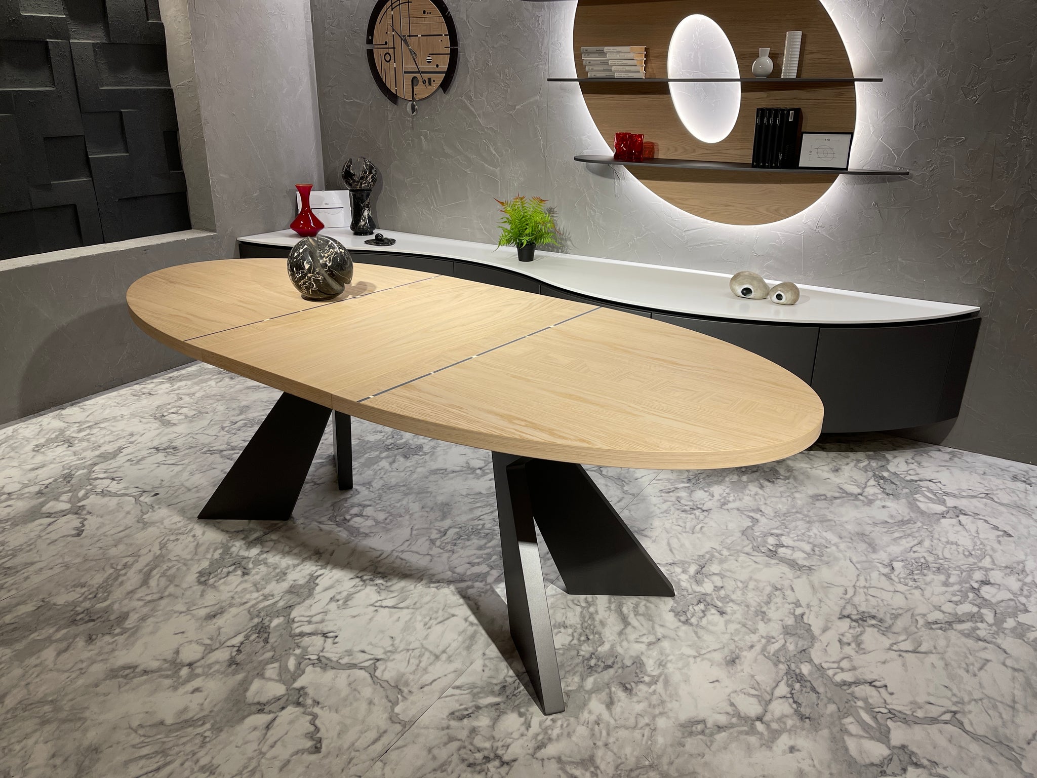 extendable wood table for 8 seater