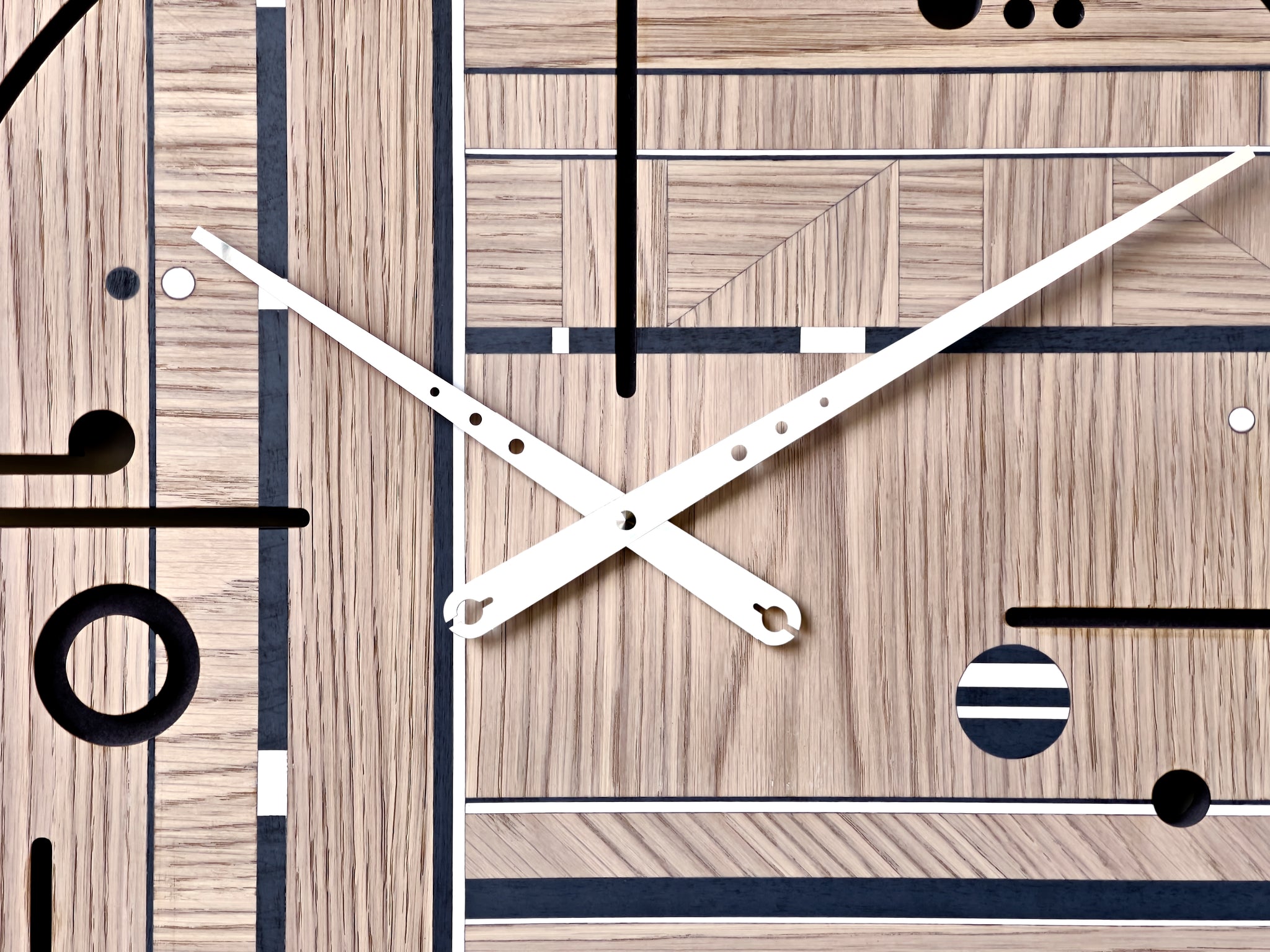 wood texture design - chromatic timepiece